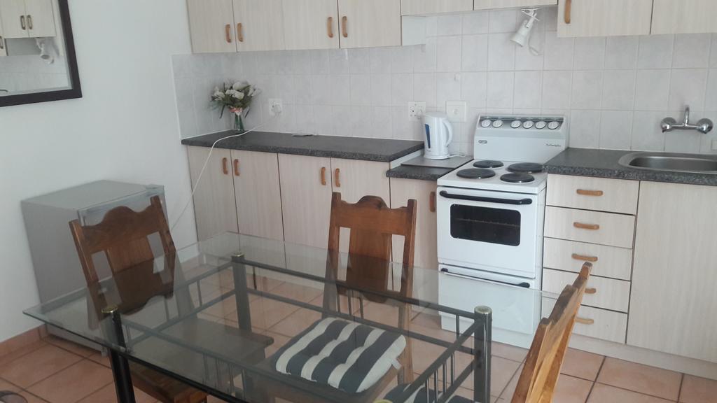 Guesthouse Villa Nina Okahandja Luaran gambar
