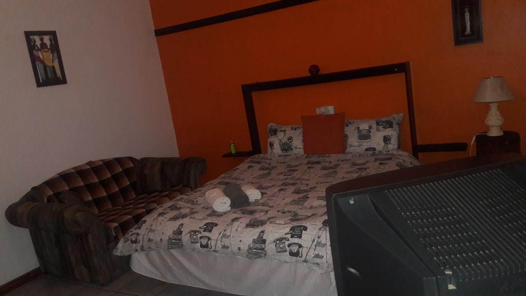 Guesthouse Villa Nina Okahandja Luaran gambar